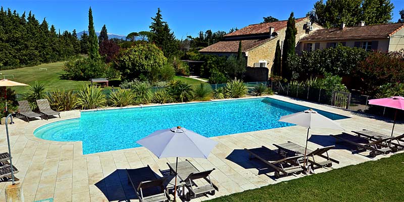 Estate Swimming pool