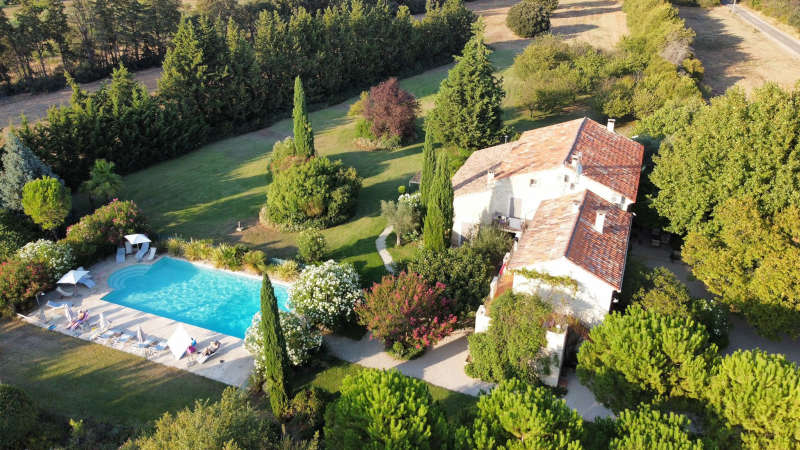 Estate Swimming pool